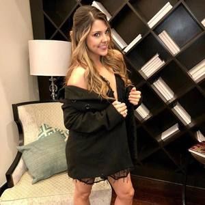 Meet your Posher, Natalia